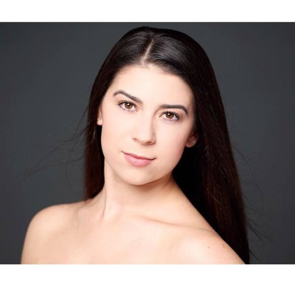 Meet your Posher, Taylor - Picture 1 of 1